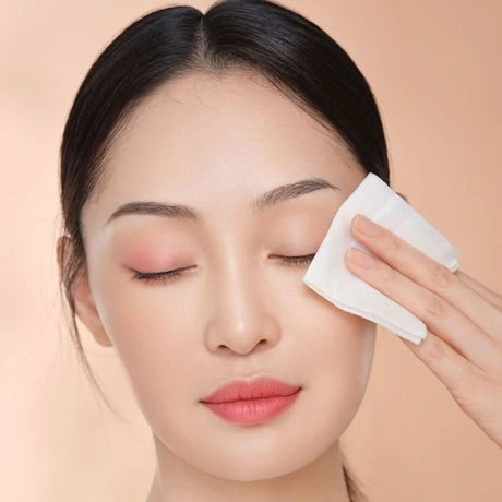 Cara nggunakake dandanan Remover Wipes kanthi bener: Pandhuan prawan sing kesusu kanggo skincare
